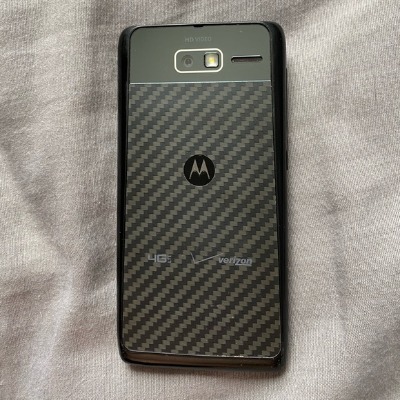 Motorola DROID MINI unlocked phone - Picture 1 of 2